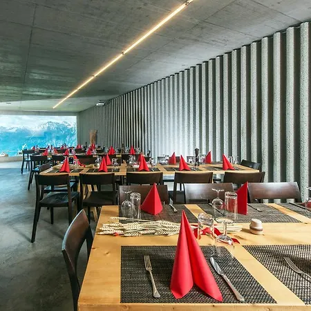 Le Mayen De Colombire Hotel 3*