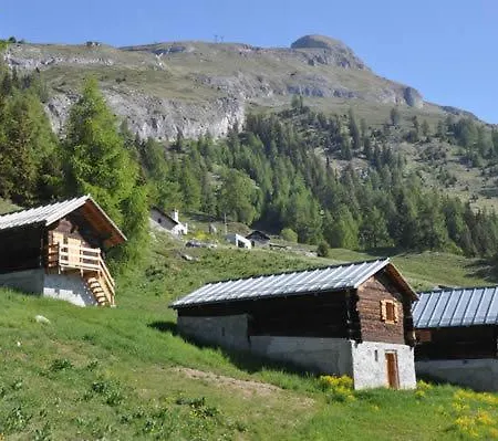 Szálloda Le Mayen De Colombire