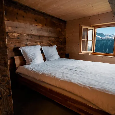 Le Mayen De Colombire ホテル