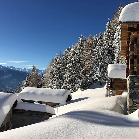 Hotel Le Mayen De Colombire