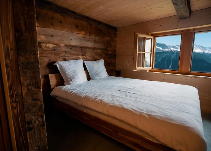 Le Mayen De Colombire Hotel