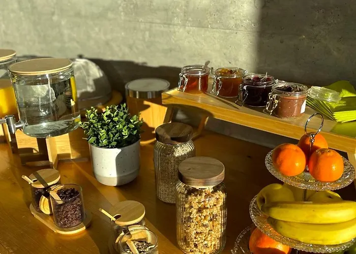 Hotel Le Mayen De Colombire