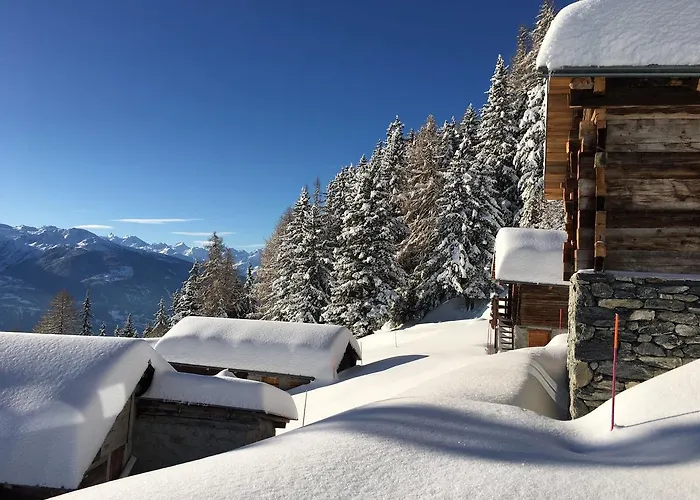 Hotel Le Mayen De Colombire