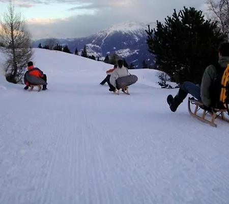 酒店 勒马耶德克伦比尔度假屋 3*